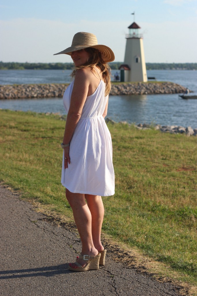 Target Hat White Dress Island Dressing 2