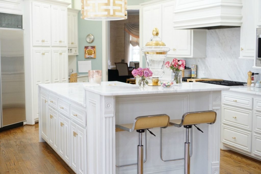 kitchen-makeover-white-marble-theoplife-8